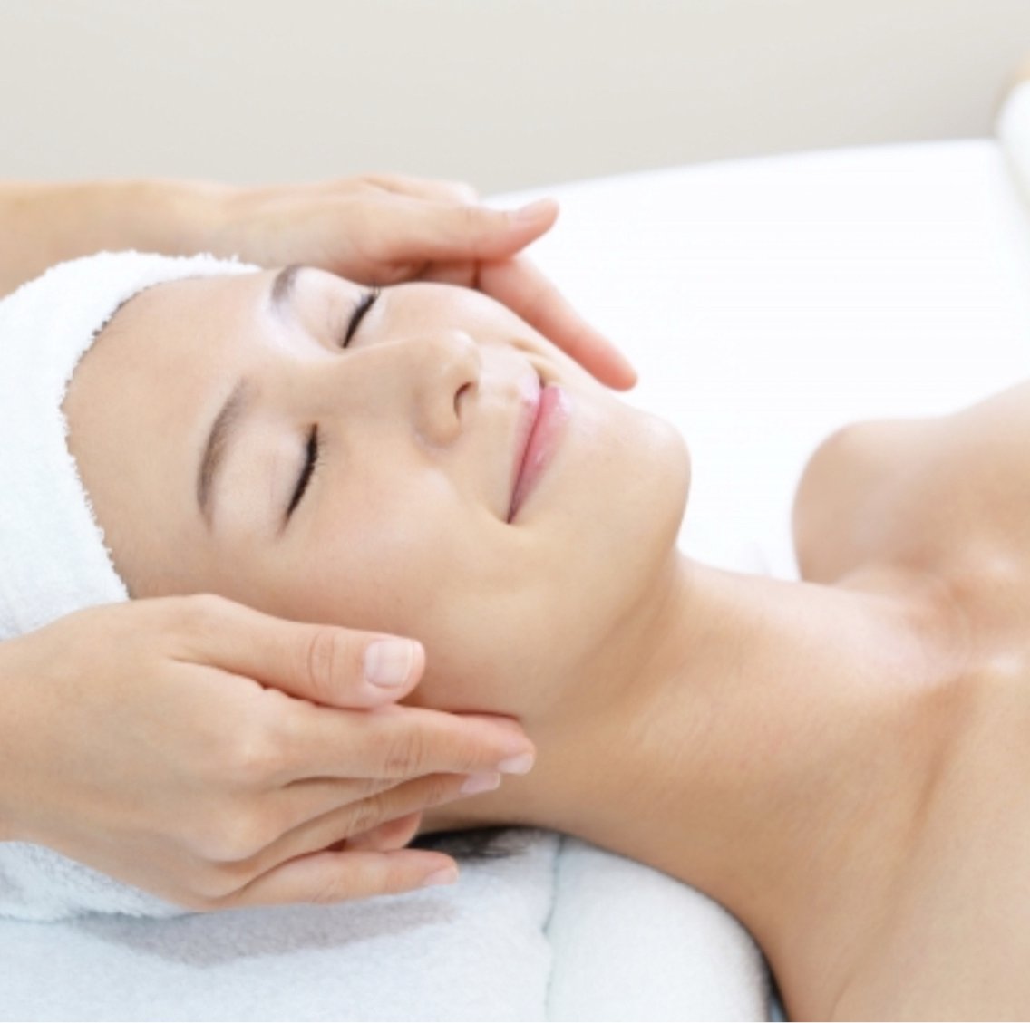 ナリス　エステティック　ルミエパリ ルミエパリの天使の羽タッチ至福の70分 | NARIS ONLINE STORE