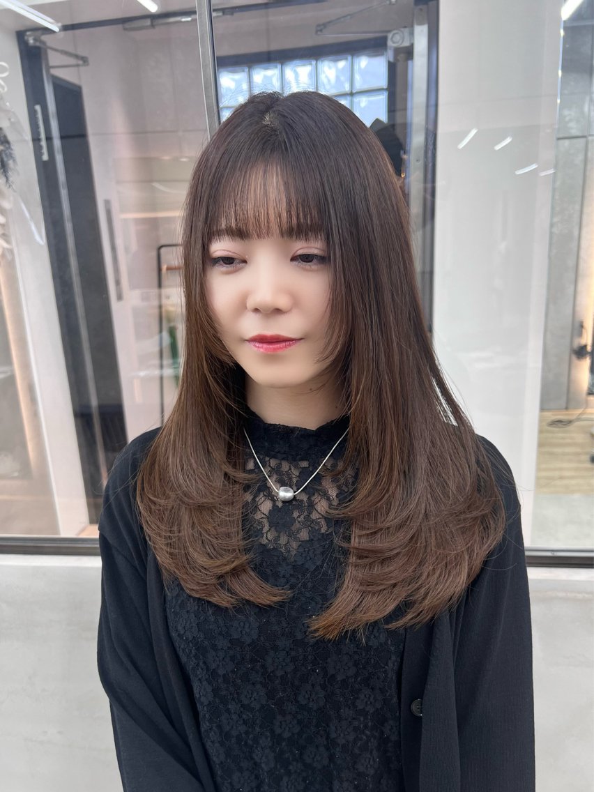 ミディアム ロング くびれ 前髪 顔周りカット ザグザグレイヤー 韓国