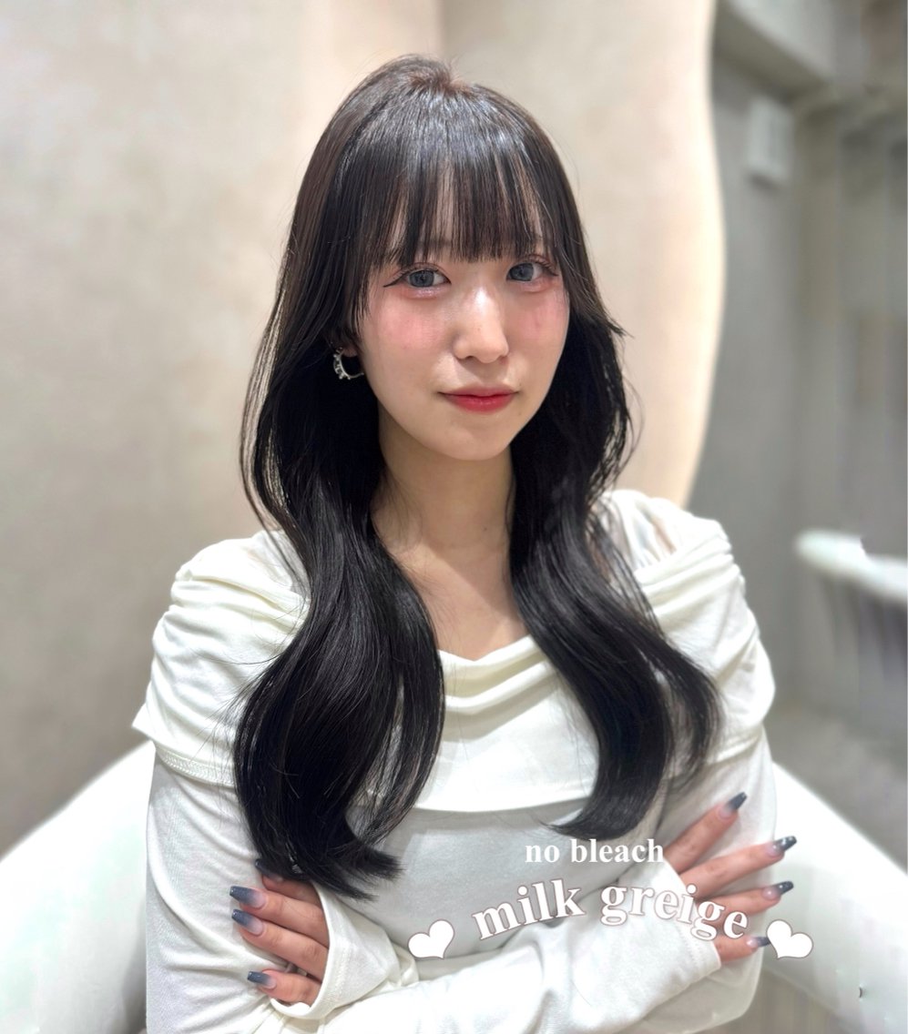 透明感color MOMOKA(Lond Lily所属)の美容院・ヘアサロン・ヘア