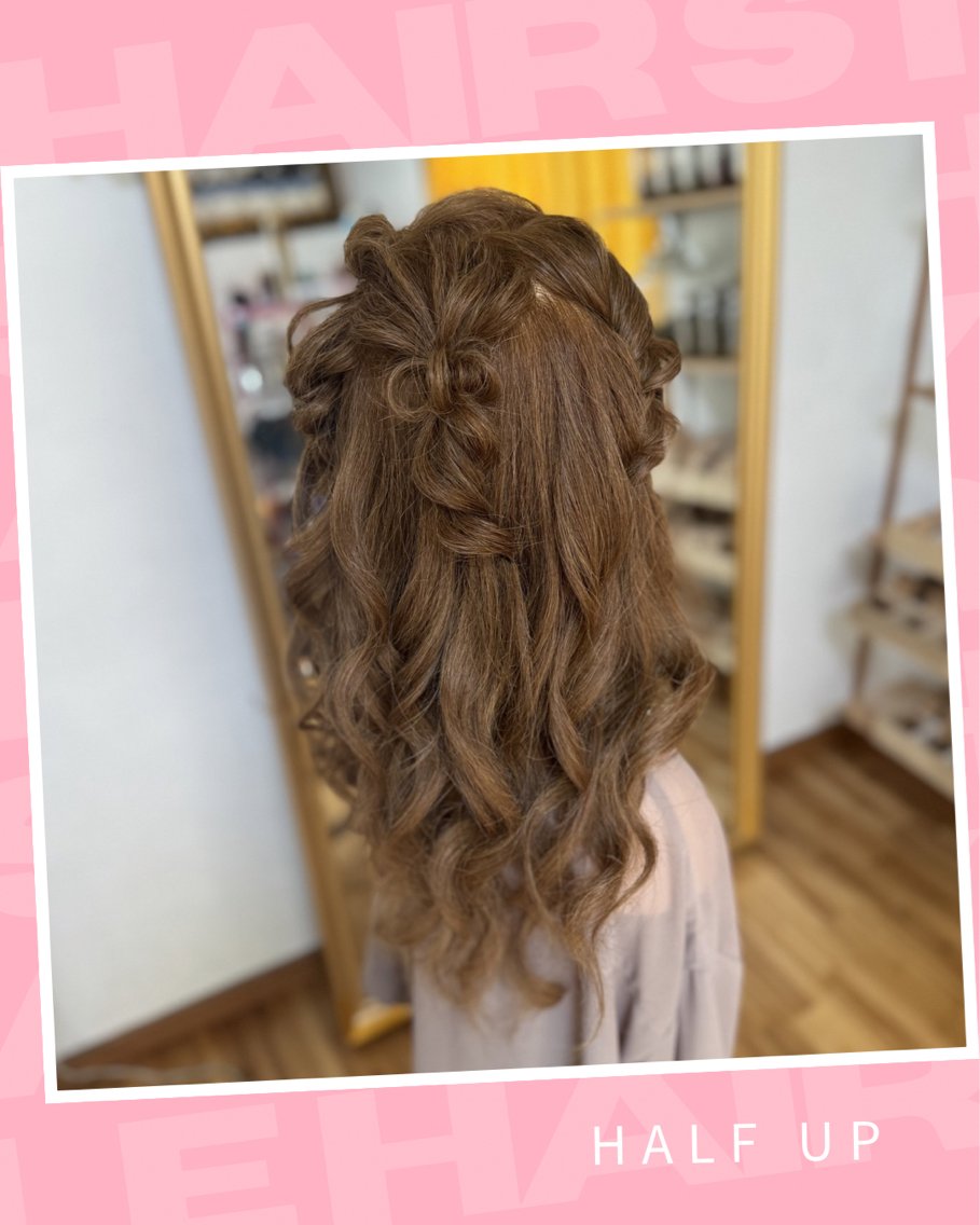 ヘアスタイル・髪型カタログ「STYLE BOOK 18 ハーフアップ ゆるふわ