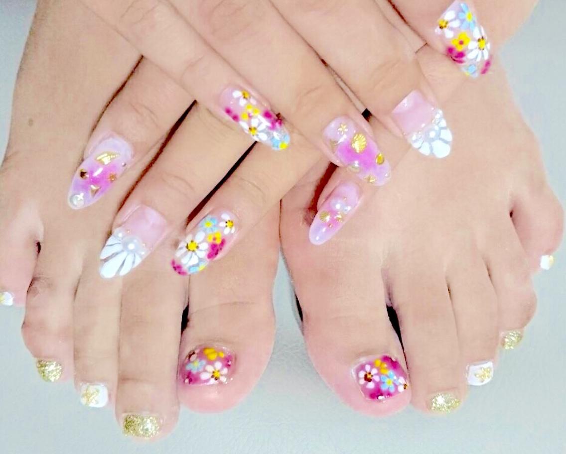 手足お揃いデザイン 夏はもちろん冬にも楽しみたいですねpauhana