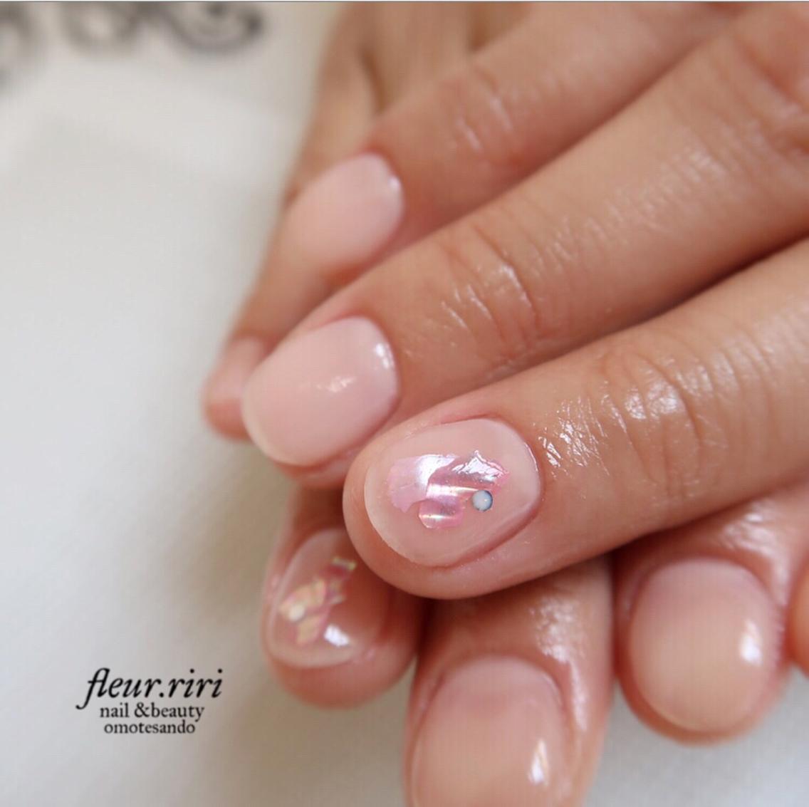 桜ネイル 21年夏人気の桜ネイルのネイルデザイン ネイルアートカタログ 5ページ目 ミニモ