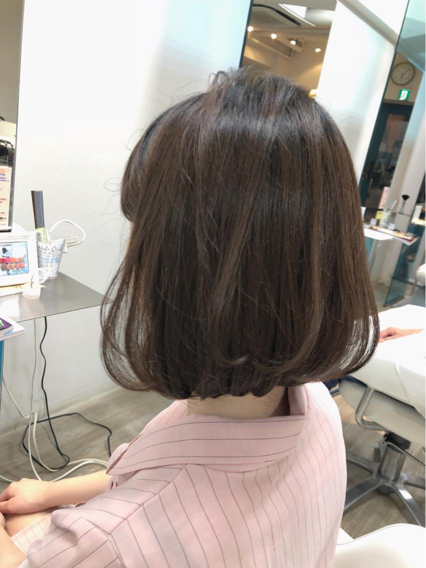 人気の前下がりボブのヘアスタイル 髪型カタログ