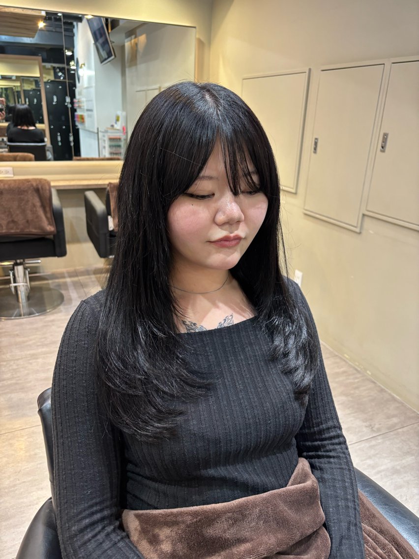 ショートからシールエクステ80本つけて、 ザクザクレイヤーカット