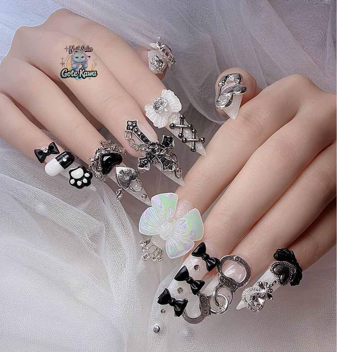 fc81c2b7754493c6e6bd77a7ba686d