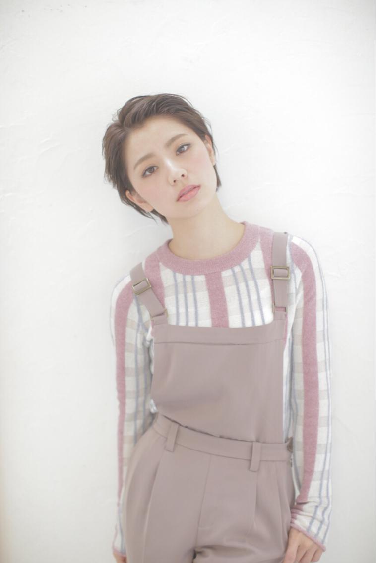 大人かわいいボブ大人ボブショートが得意小顔に見せる前下がりや