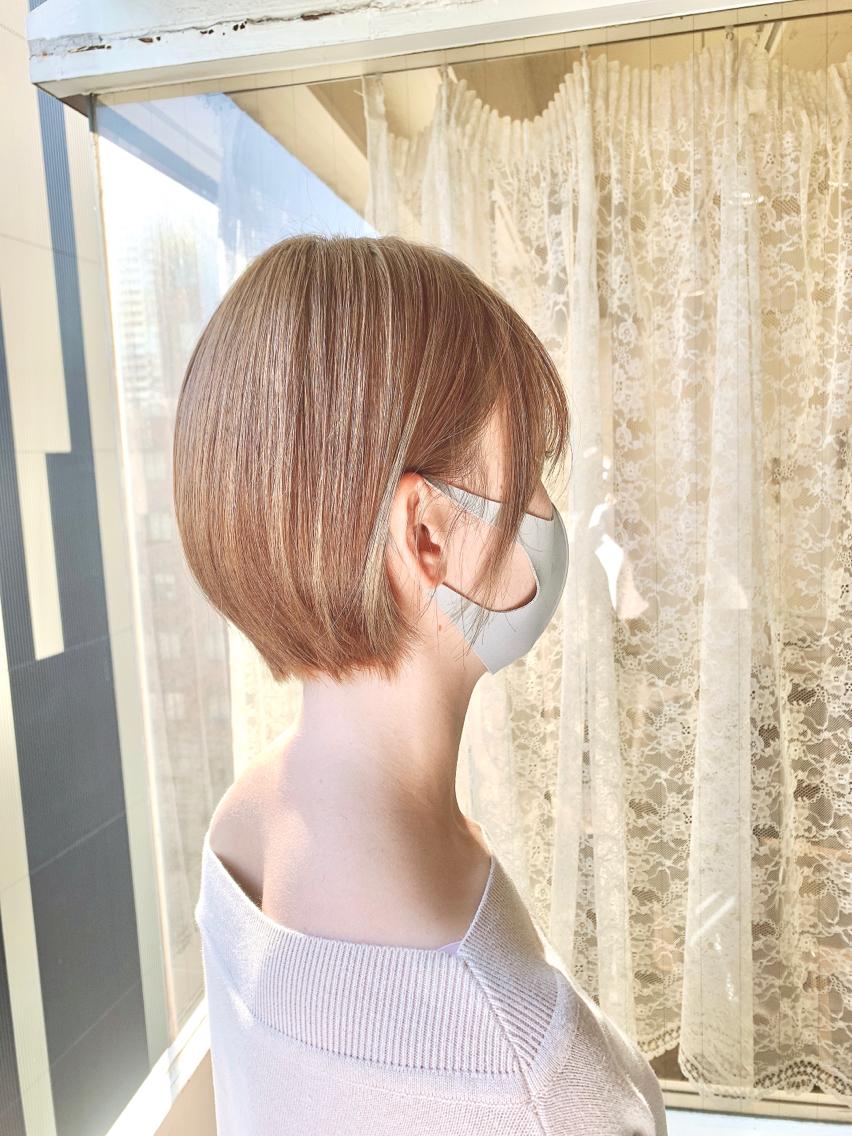 前下がりボブ 21年夏人気の前下がりボブのヘアスタイル 髪型カタログ 45ページ目 ミニモ