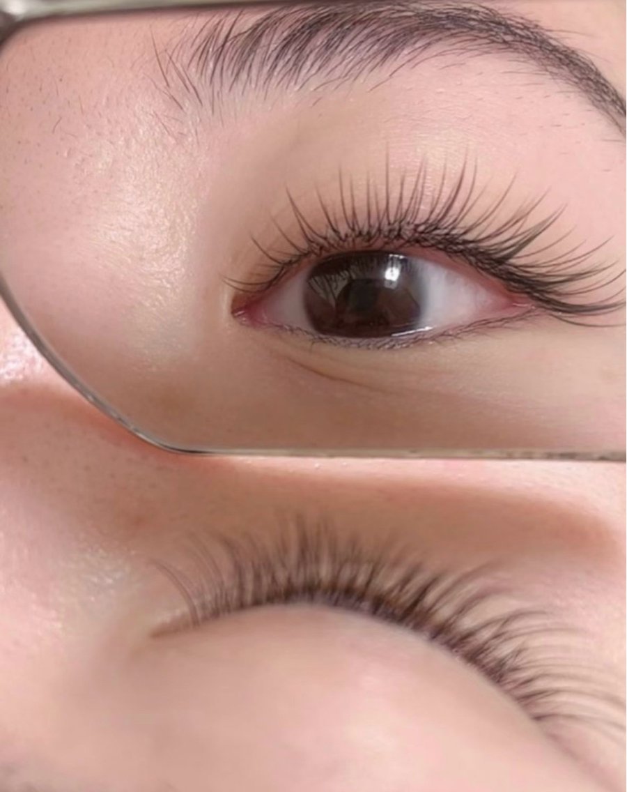 上200本下まつげ40本 タブルつけ方，今年大人気ギザギザデザインです