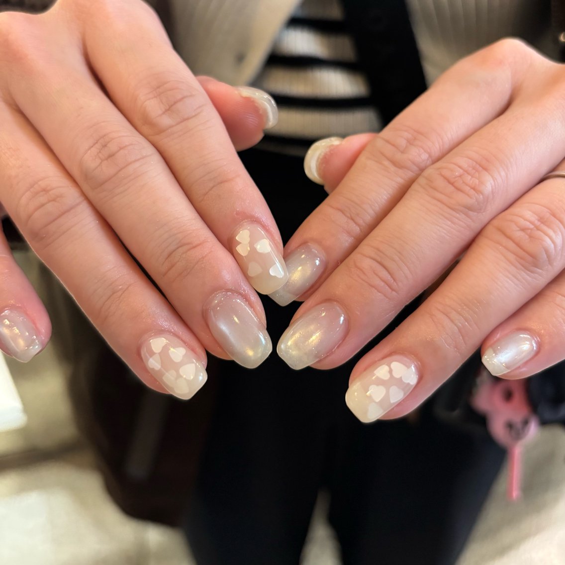 ネイルデザイン・アートカタログ「ホワイトハート埋め込み」byN° nail_