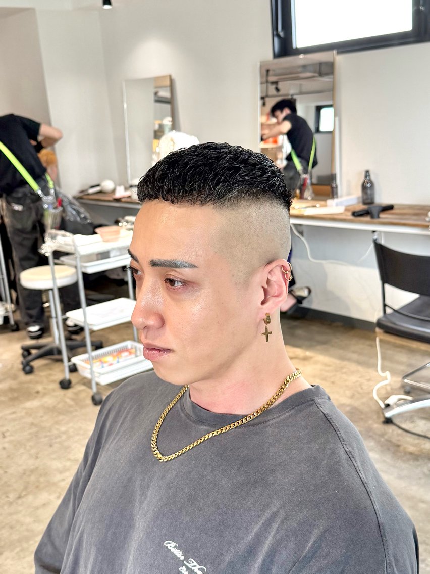 アイロン パーマ 理容師、美容師× ２本 ⭐️MD式アイロンパーマ⭐️ショートスパイラルスタイル｜大番頭