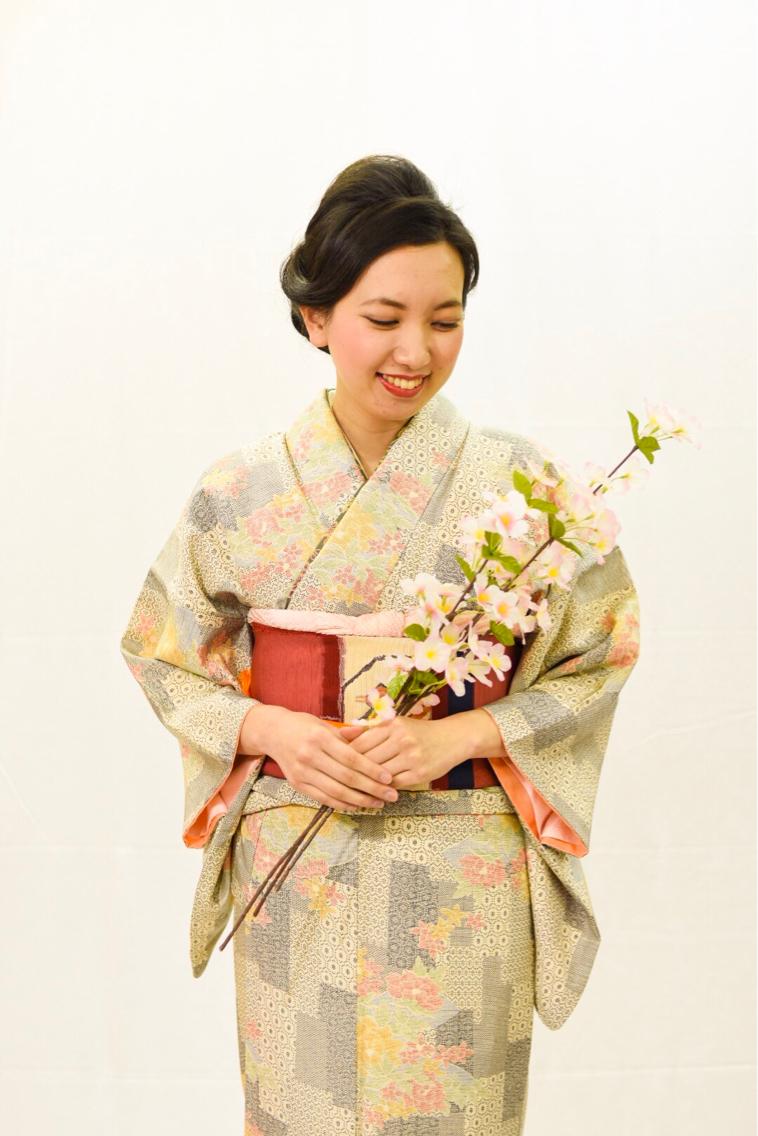 着物ヘア 21年夏人気の着物ヘアアレンジ 髪型カタログ 6ページ目 ミニモ