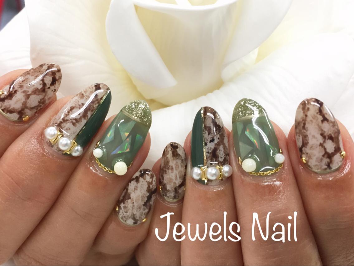 パイソン柄アート☆|Jewels Nail所属・ジュエルズ ネイル店長の