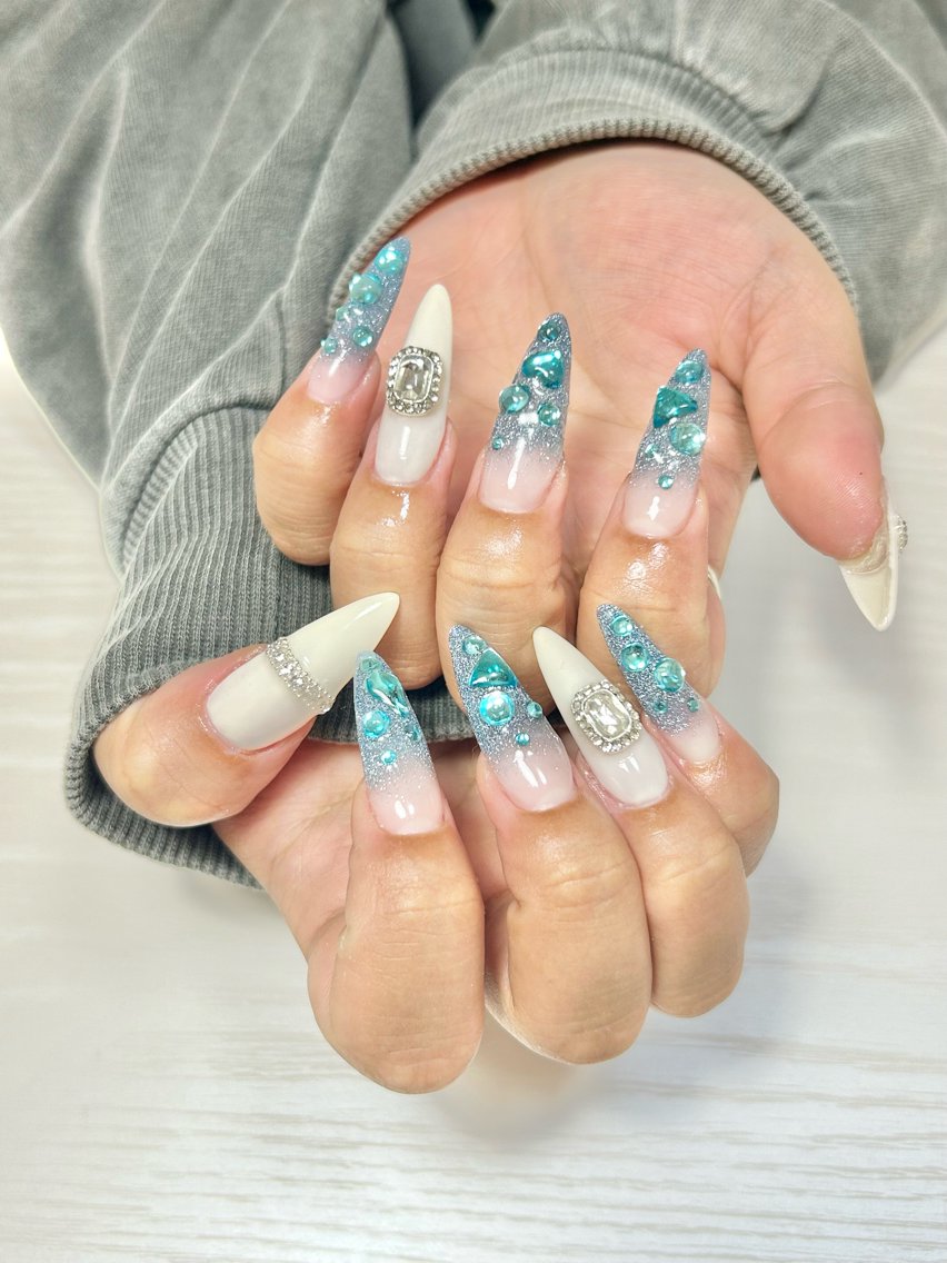 malunail】 まるねいるのネイルサロン・ネイリスト情報｜ミニモ