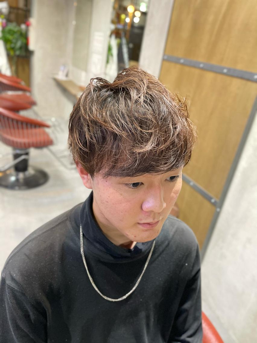 メンズパーマ 21年夏人気のメンズパーマのヘアスタイル 髪型カタログ 73ページ目 ミニモ メンズパーマ 21年夏人気のメンズパーマのヘアスタイル 髪型カタログ 73ページ目 ミニモ