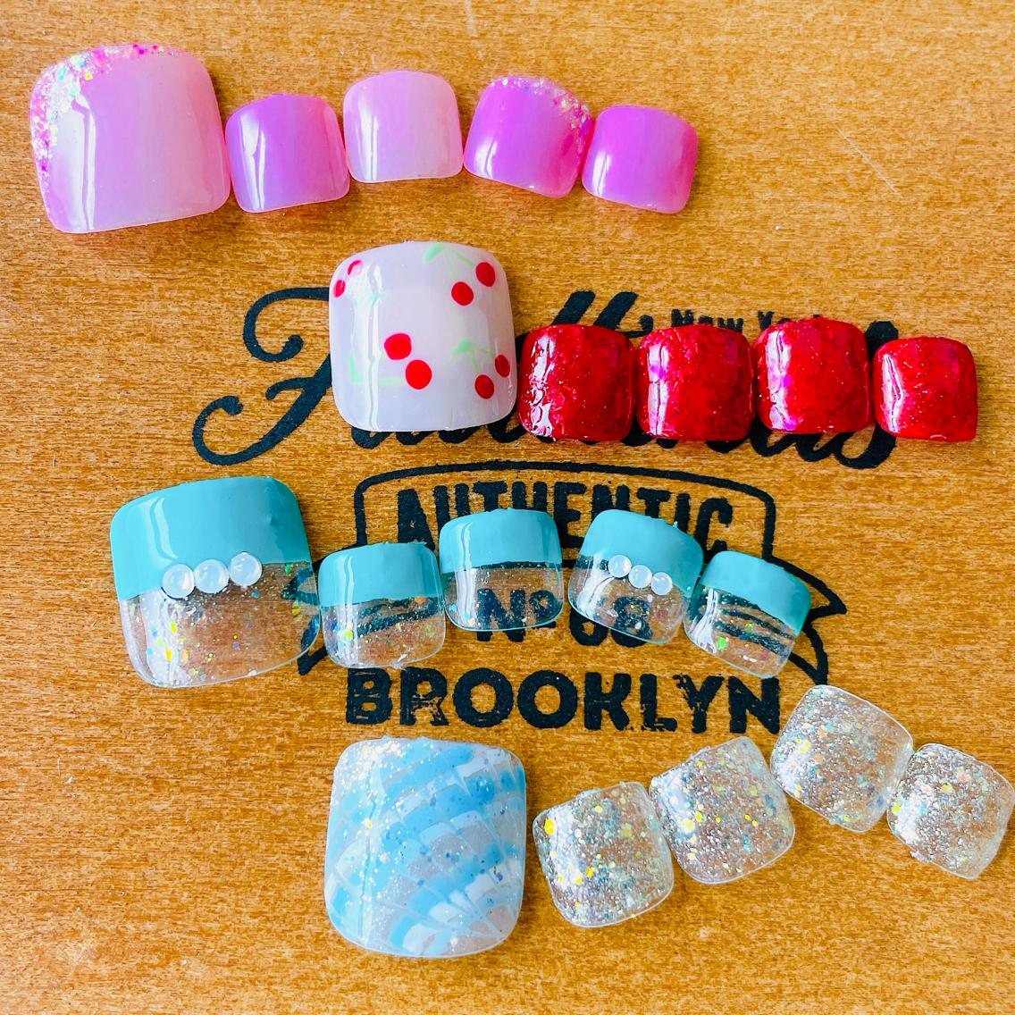 フットネイル 21年夏人気のフットネイル ペディキュア のネイルデザイン ネイルアートカタログ 49ページ目 ミニモ