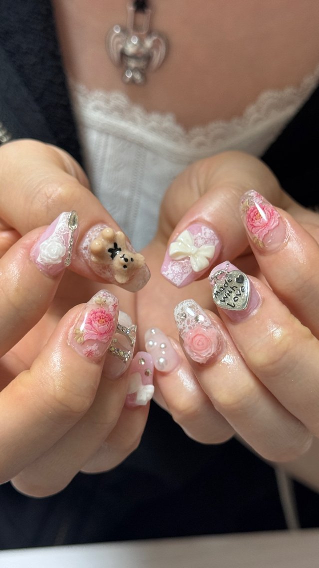 ネイルチップ 薔薇 ワンホン ウィッシュコア ビジュー ドット ネイルチップ 薔薇 ワンホン ウィッシュコア ビジュー ドット ネイル