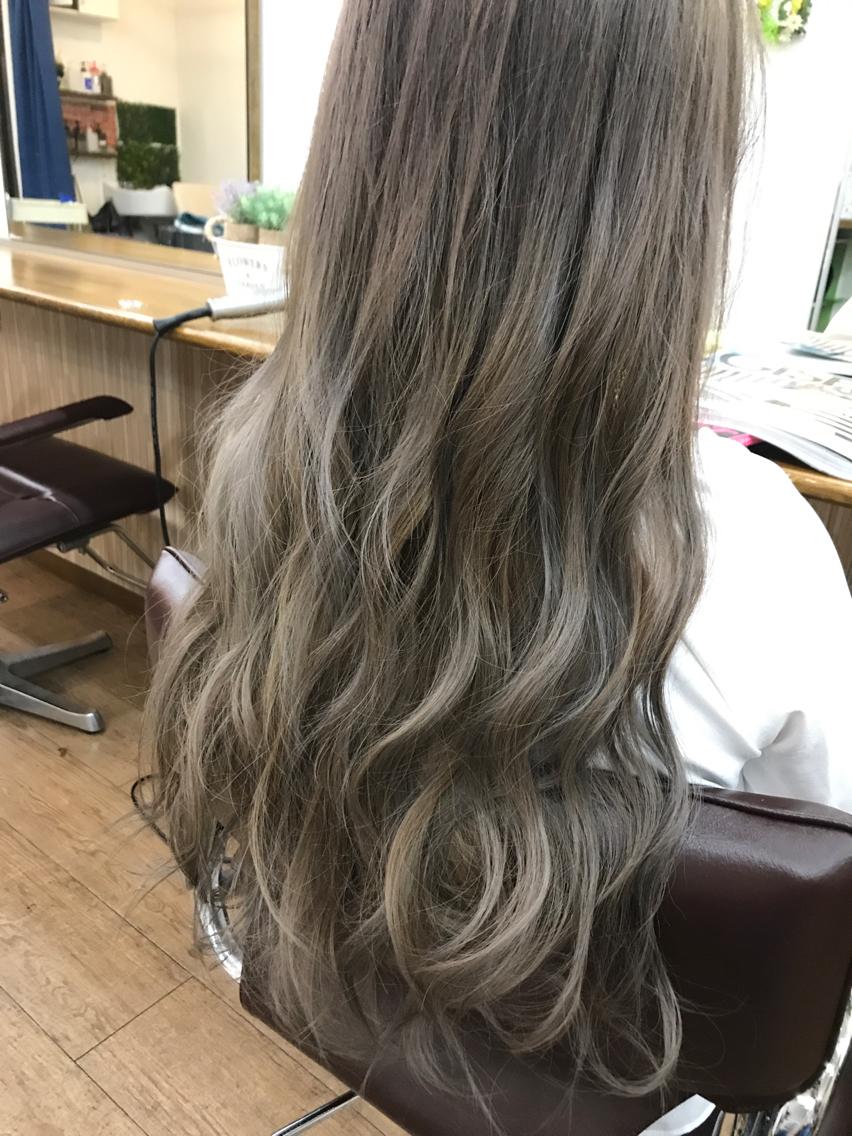 現代の髪型 新着イルミナ カラー ダブル カラー