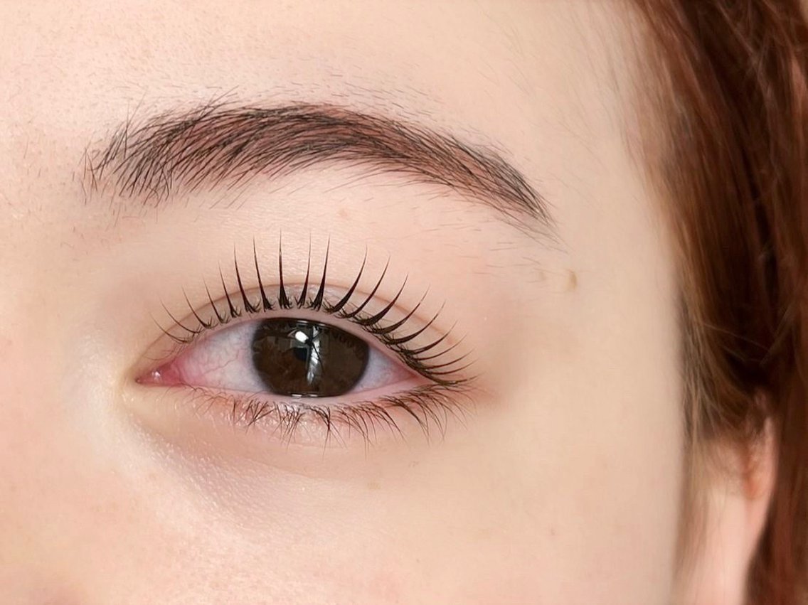 フラットラッシュ♡ ブラウンカラー｜上田 ゆい(quint:neolive所属)の