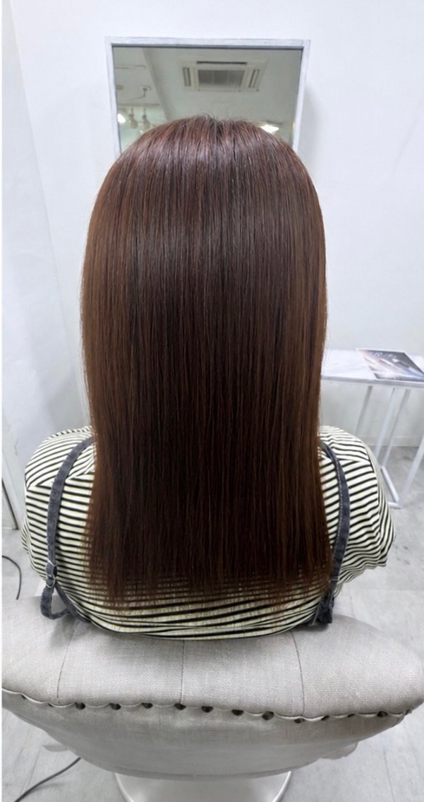 ヘアスタイル・髪型カタログ「縮毛矯正で朝の支度時間短縮に サラサラ