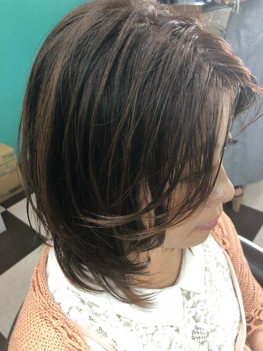 【シャギー】2023年夏人気のシャギーのヘアスタイル・髪型カタログ｜ミニモ