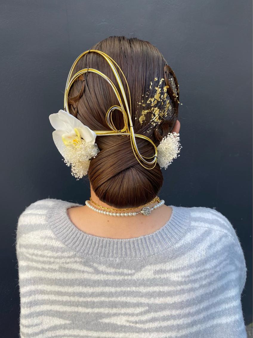 卒業式のヘアスタイル 22年春人気の卒業式のヘアスタイル 髪型カタログ ミニモ