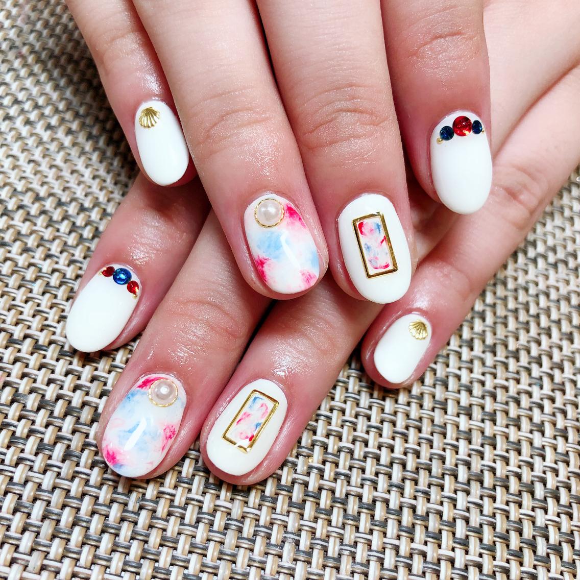 ネイル トリコロールカラーネイル✨ イベントに合わせてデザイン致しました