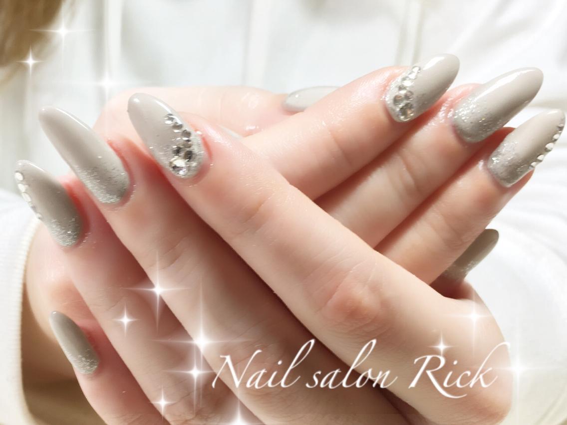 新着スカルプ ネイル デザイン 派手 世界のすべての髪型