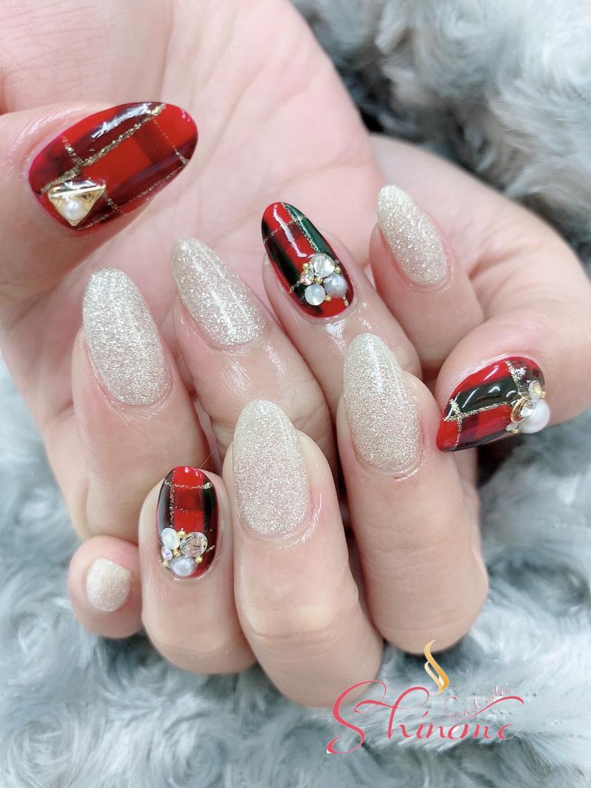 クリスマスチェックネイル(^^)♪|シャインミー所属・シャイン