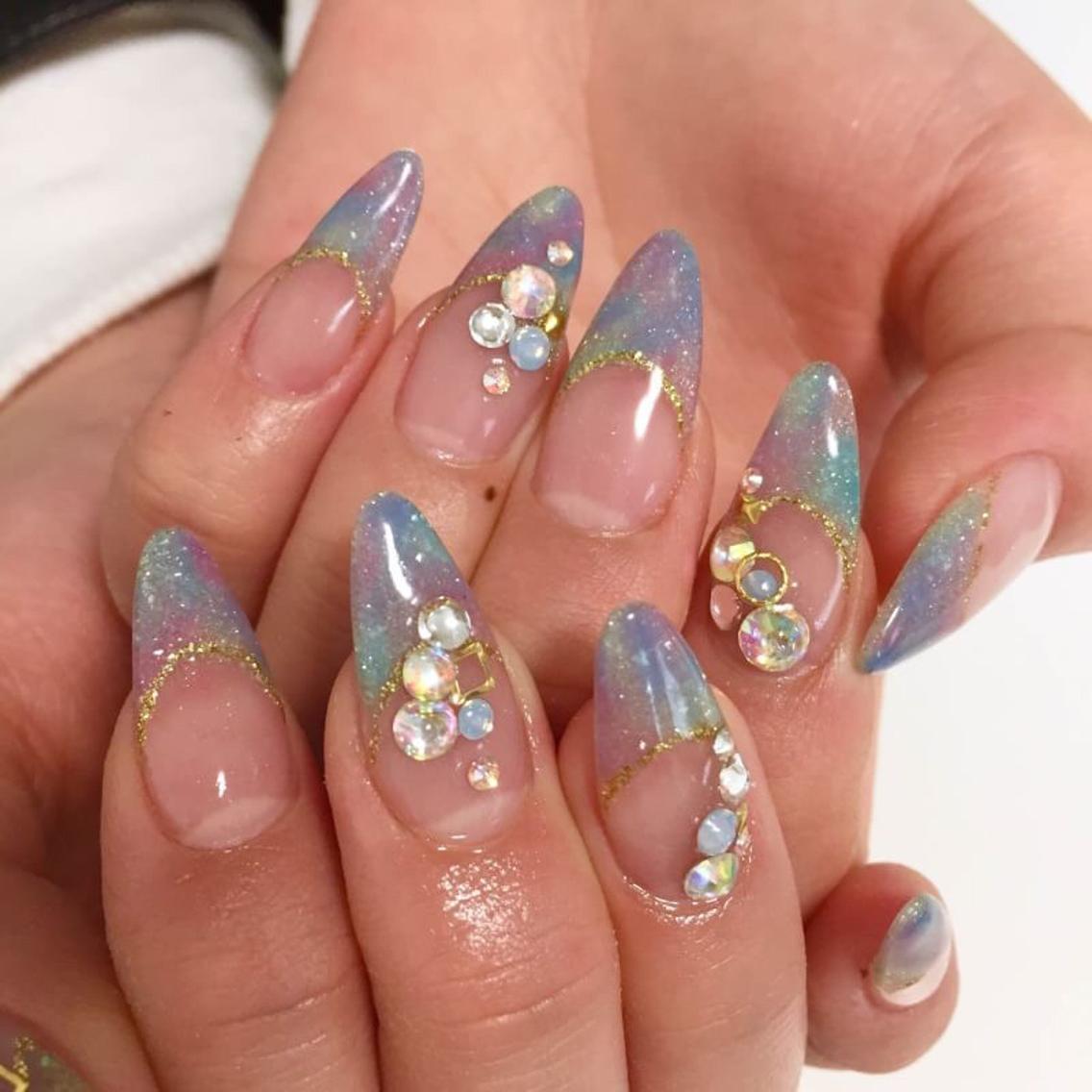 21年冬 人気のフレンチネイルのネイルデザイン ネイルアートカタログ 64ページ目 Minimo ミニモ