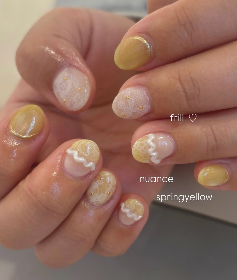 美容サロンカタログカタログ「Spring yellow nails . ⁡イ…」byenurk店