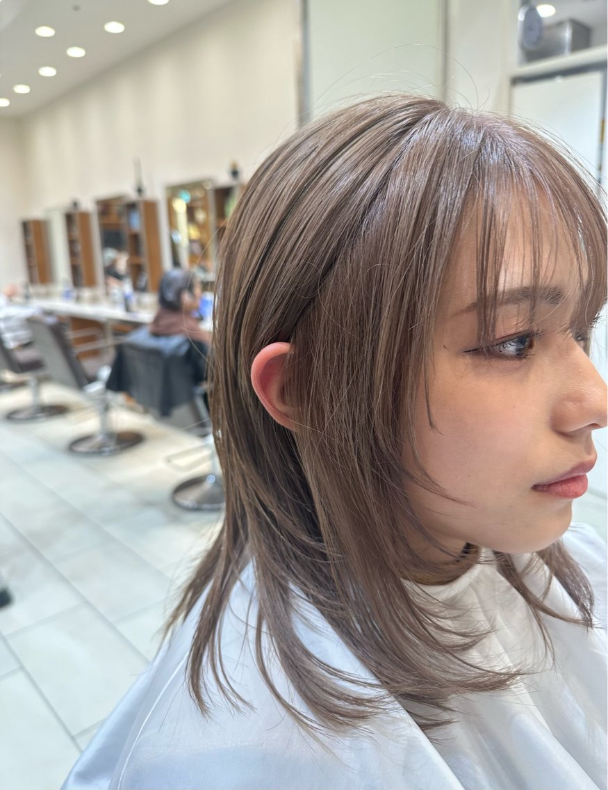 【シャギー】2025年春人気のシャギーのヘアスタイル・髪型カタログ｜ミニモ