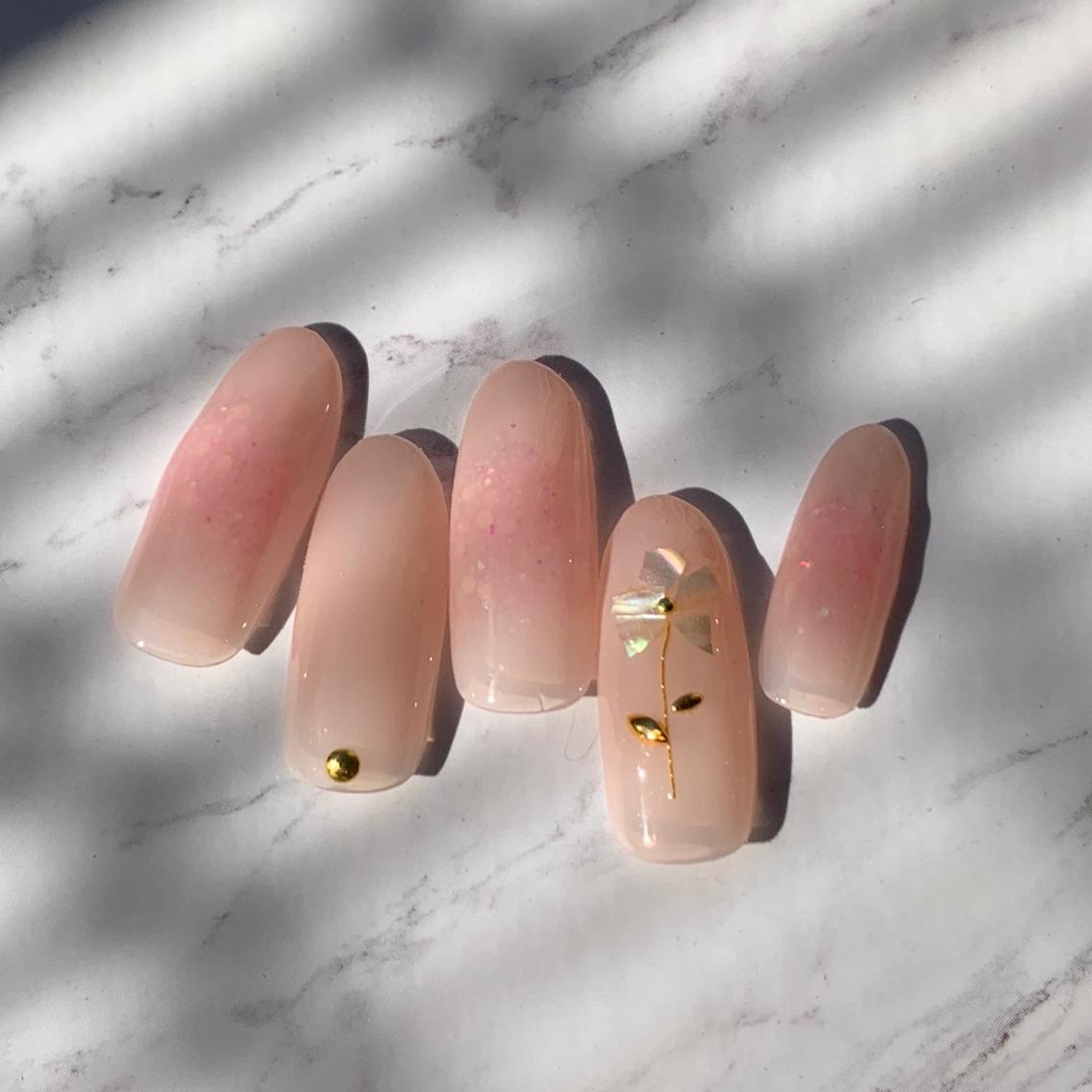 ジェルネイル 21年夏人気のジェルネイルのネイルデザイン ネイルアートカタログ 37ページ目 ミニモ