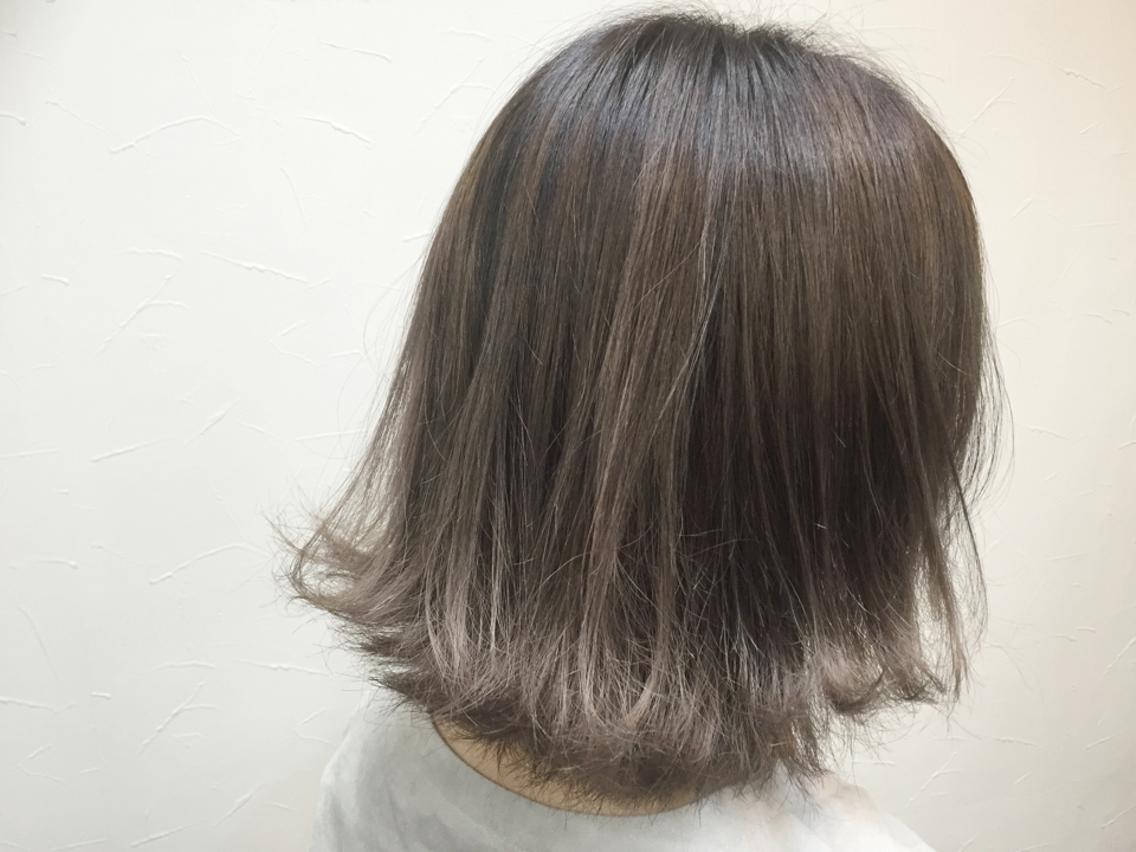 綺麗な暗め グラデーション カラー ミディアム 最高のヘアスタイルのアイデア