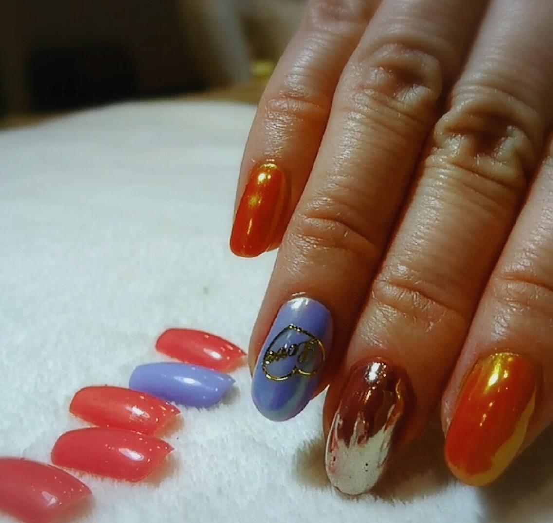 黄色 21年夏人気の黄色のネイルデザイン ネイルアートカタログ 21ページ目 ミニモ