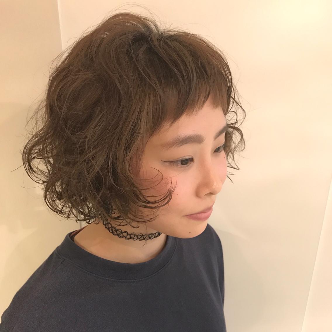 75 ショート バング ショート ボブ 最高のヘアスタイルのアイデア