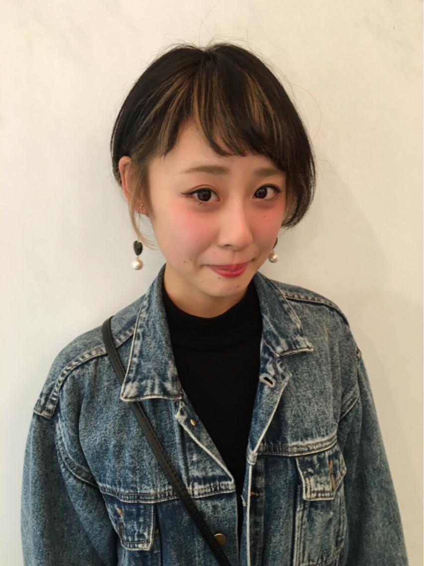 エレガントショート ボブ ポイント カラー 最高のヘアスタイルのアイデア