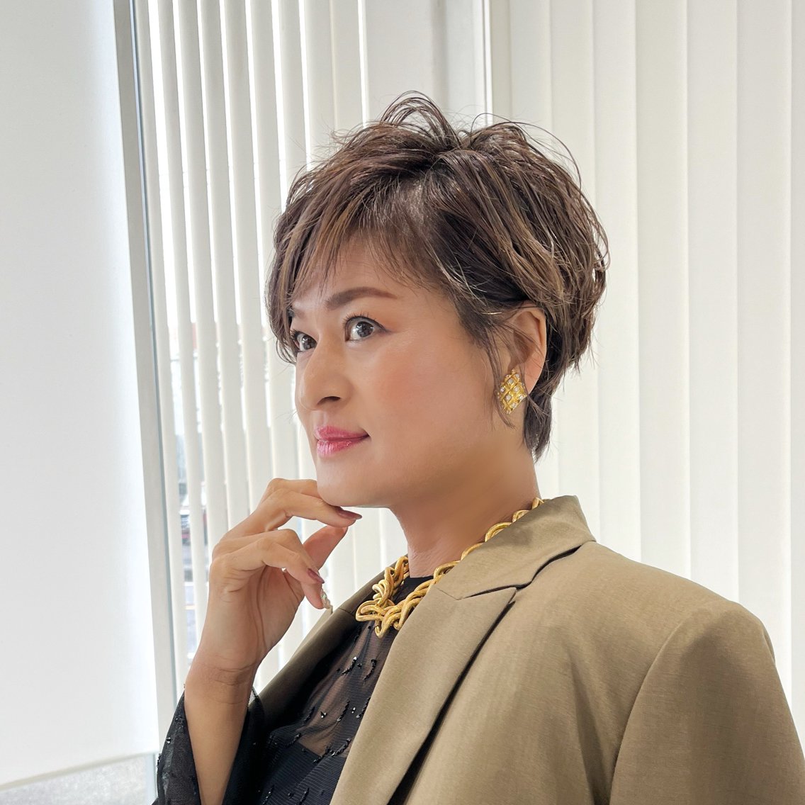 セレブ な 髪型 50 代