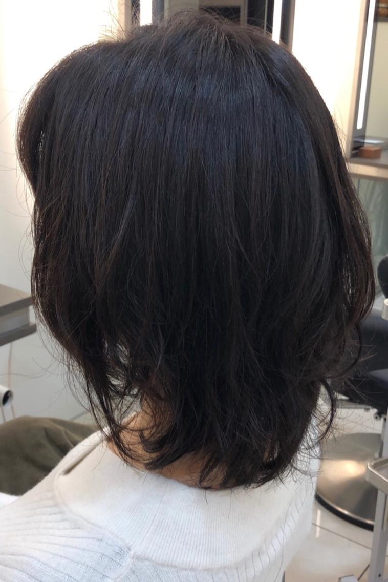 エレガント朝 セット 髪 濡らす 人気のファッションスタイル