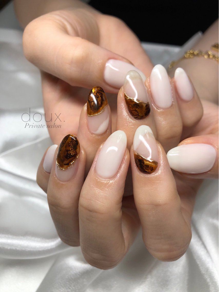 【CC00033】べっ甲 ニュアンス 韓国 choco vanilla② CC00033】べっ甲 ニュアンス 韓国 choco vanilla② ネイルケア