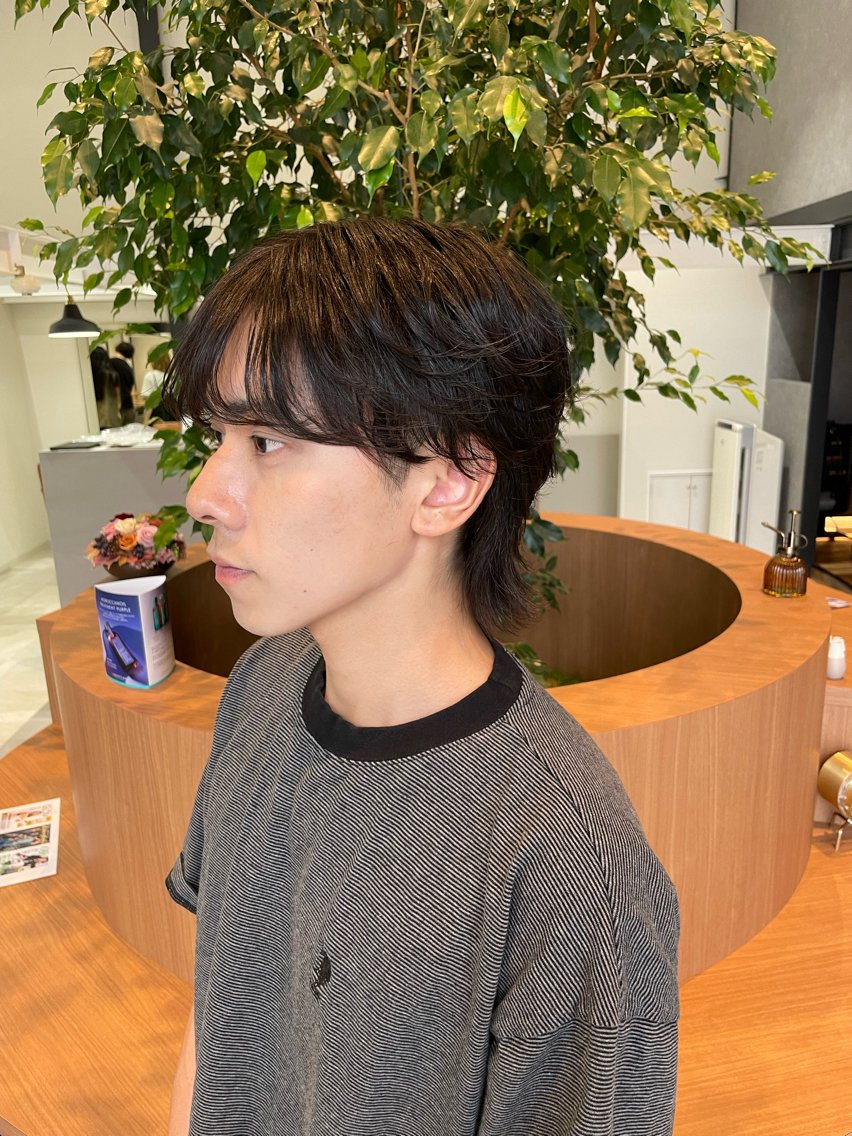 襟足 長い 男 ダサい