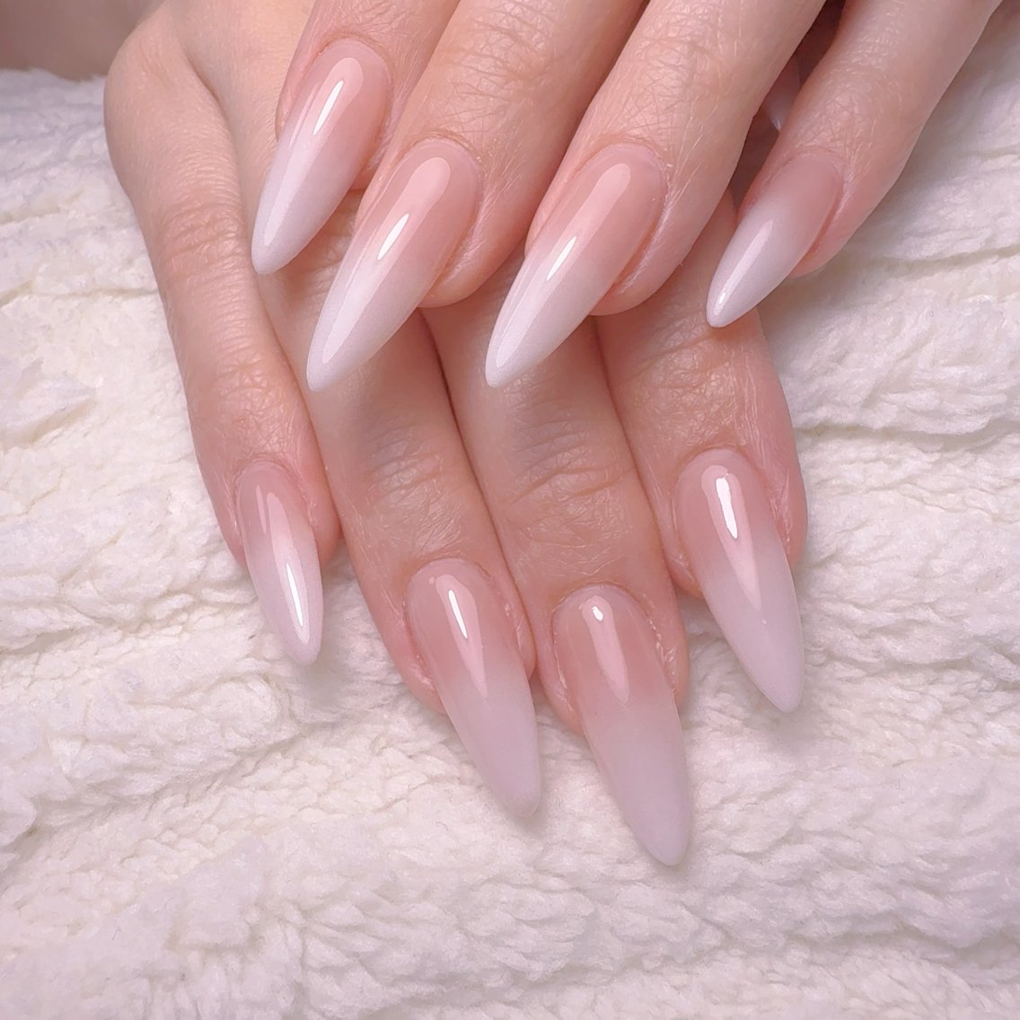 チップ長さだしカラーグラデーション｜cat's nail(For U nail salon