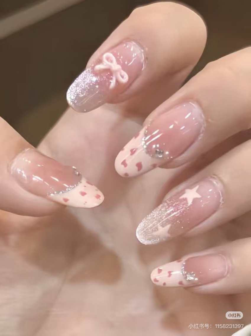 ネイルチップ ワンホン フレンチ クリアストーン ビジュー うるうる