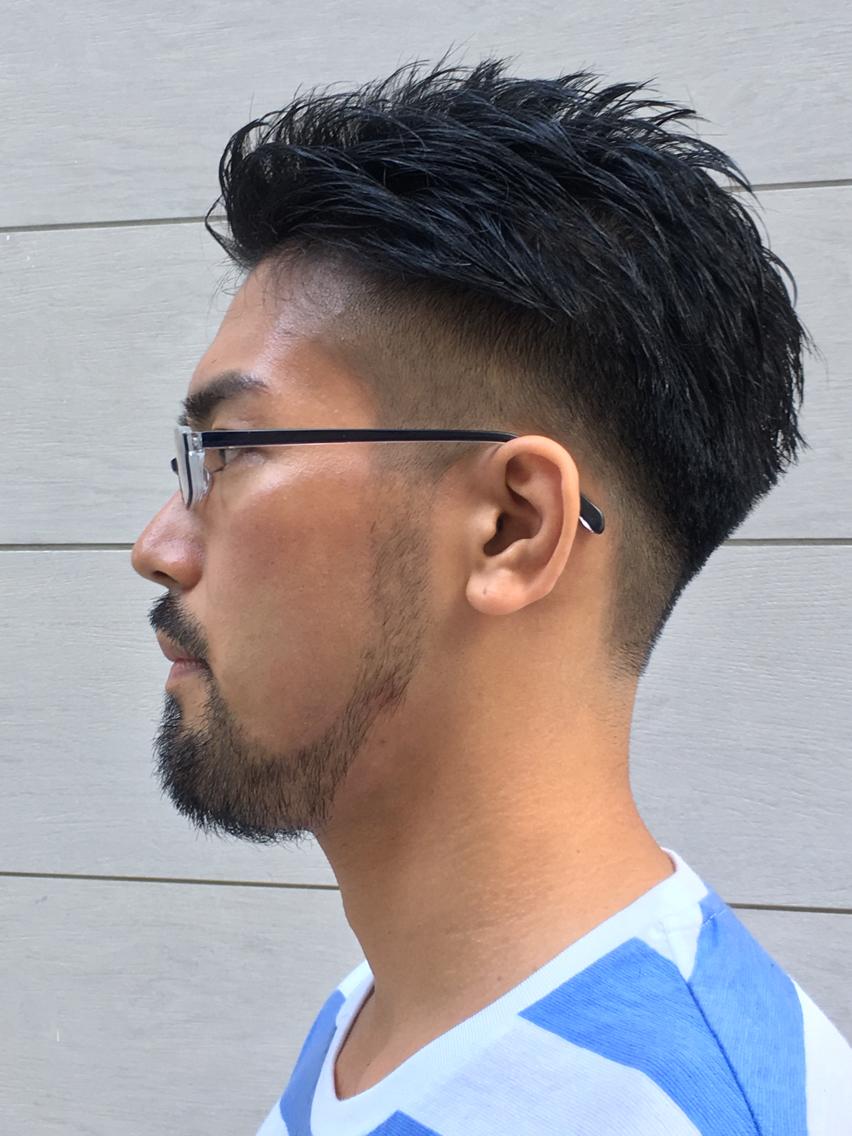 最新グラデーション カット メンズ 最高のヘアスタイルのアイデア