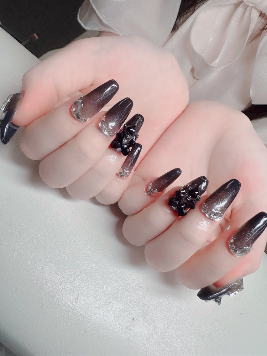 ニューアンス #フィルイン #ジェルネイル #マグネット #ネイルチップ