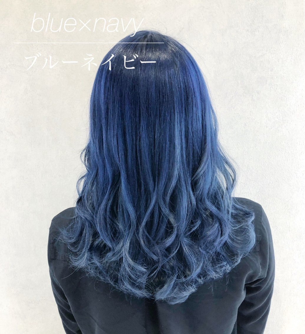 ヘアスタイル・髪型カタログ「グレーアッシュ 渋谷/エクステ