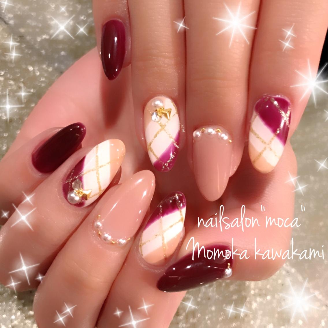 クリスマスチェック♥︎|モカ東三国店所属・川上桃果のネイル