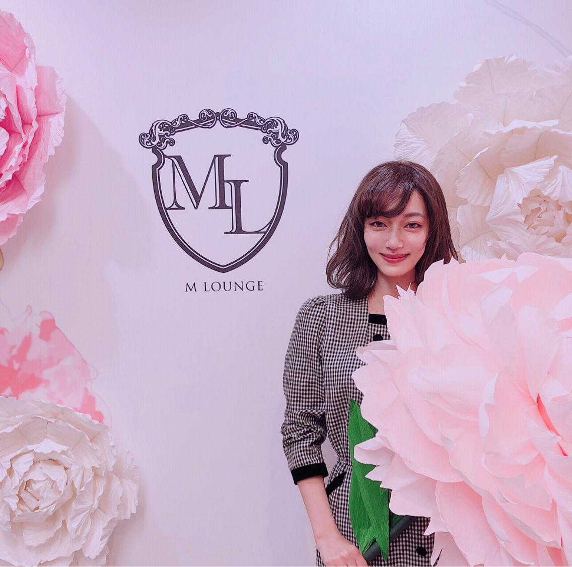 その他 サロンモデルのmewちゃんご来店☆彡もともと小さいお顔です
