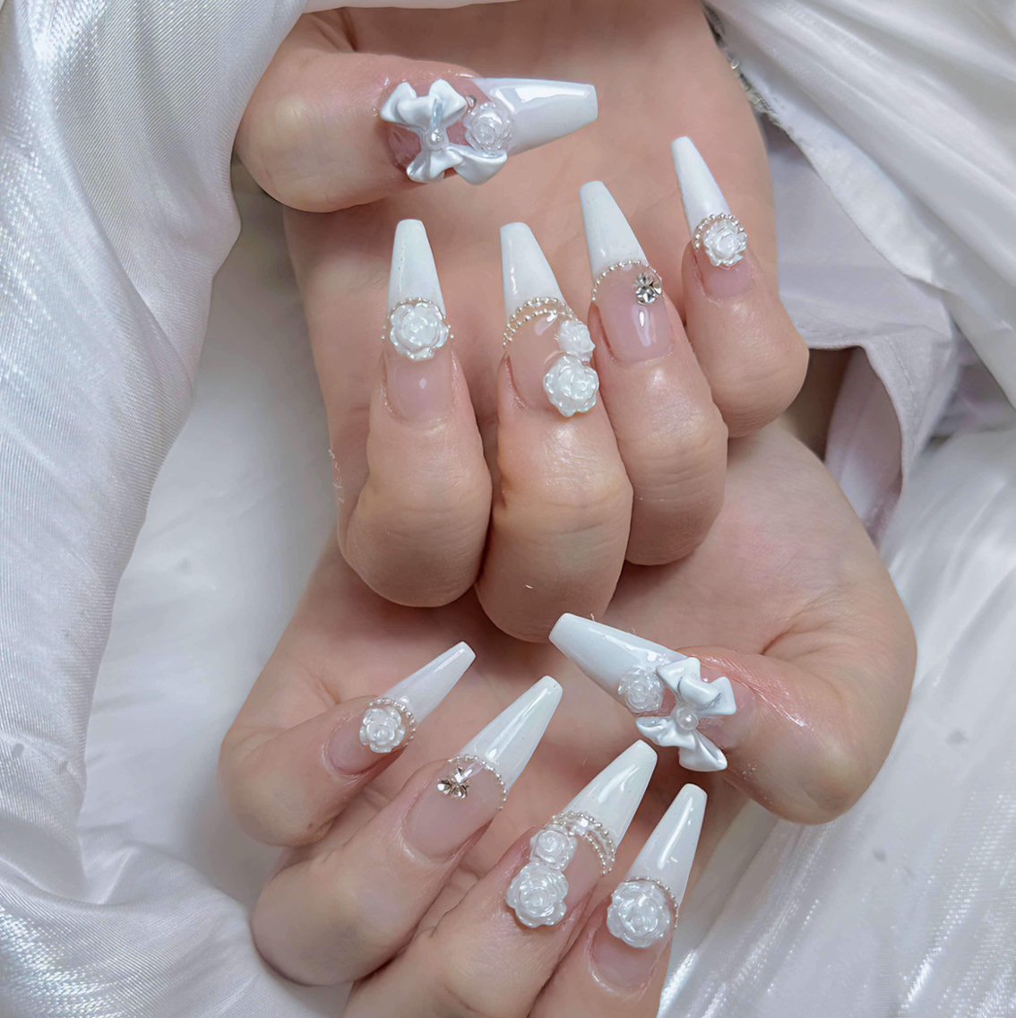 Anh Nail 歌舞伎町のプロフィール・予約(Anh Nail Salon) - ミニモ