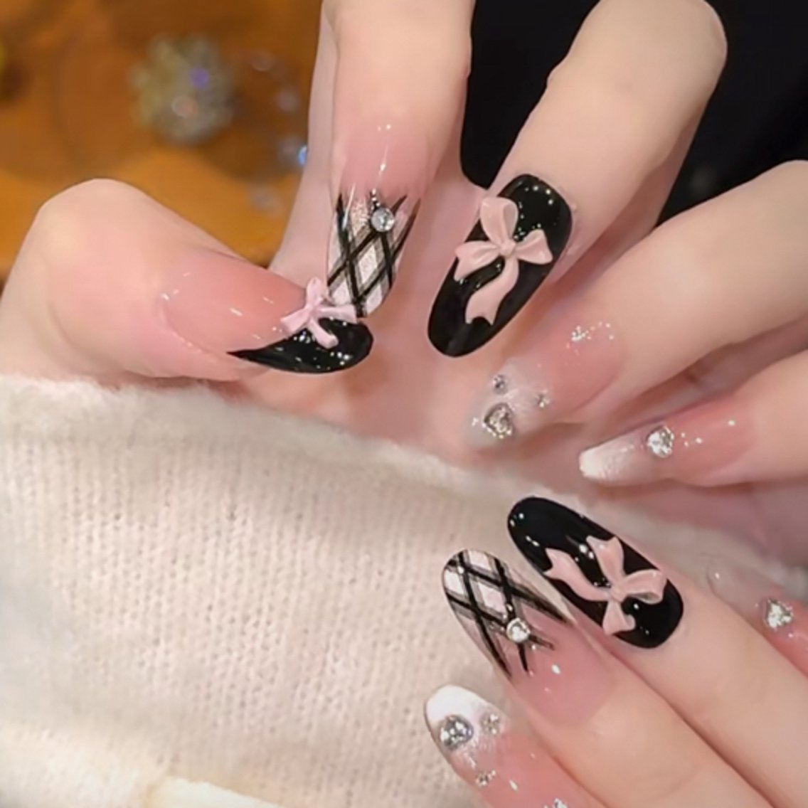 Yumi NailMomoのプロフィール・予約(Yumi Nail) - ミニモ