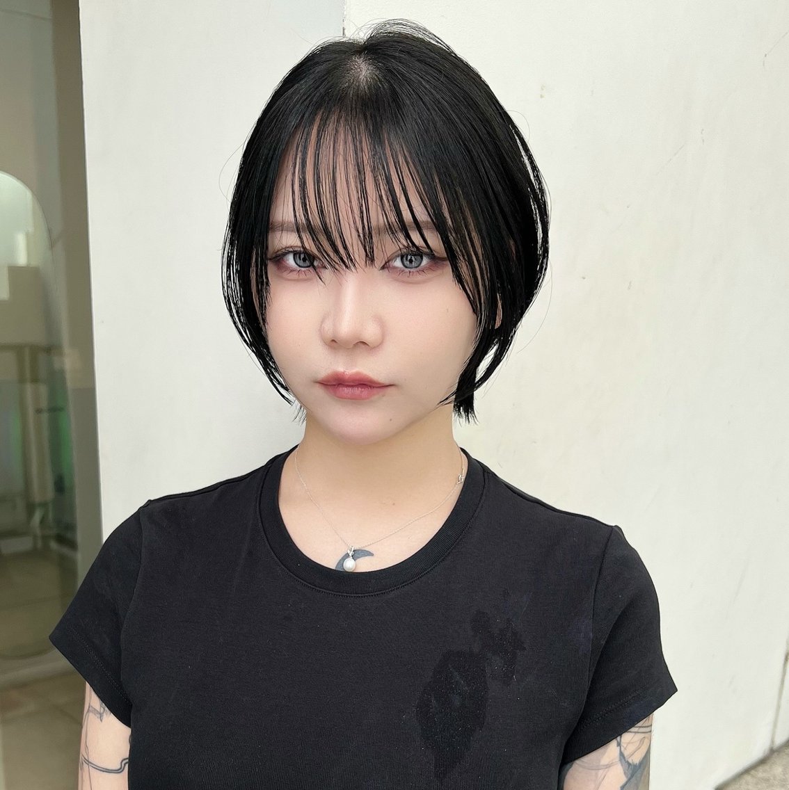 TOMOYA/ ショート、レイヤーのプロフィール・予約(Another's) - ミニモ